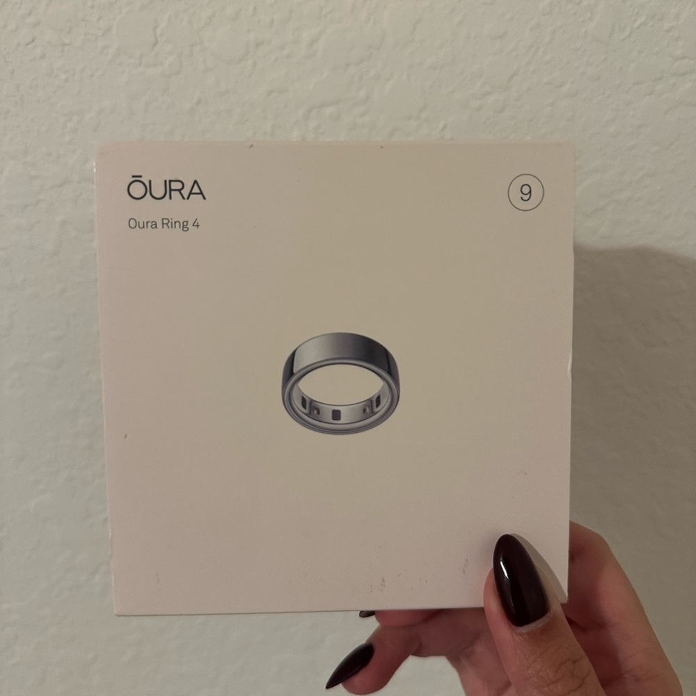 Oura Ring Gen 4 Size 9 in Silver